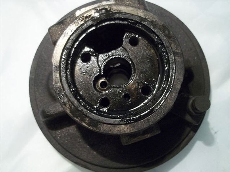 Bearing Housing carbonised oil blockage in the galleries AET Turbos